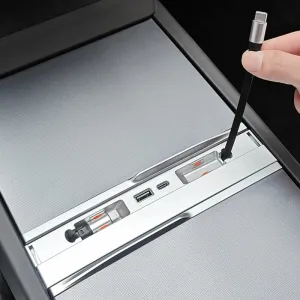 For Tesla Model 3 Highland Intelligent Docking Station 4 in 1 Type-C PD 27W Fast Charger USB Extender Docking Station Powered Splitter