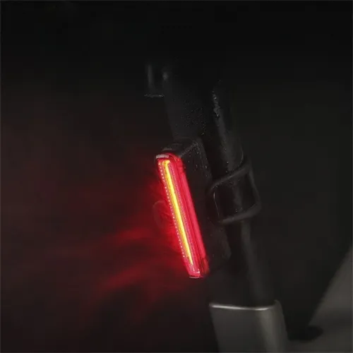 MAGICSHINSEEME30 Smart Bike Taillight 7 Light Modes Built-in Light-sensing System IPX6 Waterproof USB Chargeable 800m Light Distance Safe Riding for MTB Bike Road Bike