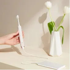 Xiaomi Mijia T200/T200C Sonic Electric Toothbrush IPX7 Waterproof 31000 Vibrations per Minute with Dual Cleaning Modes Long Battery Life and Portable Features for Smart Oral Hygiene with Type-C Charging