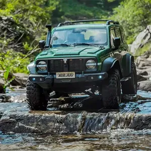 Traction Hobby 1/8 Tank 300 Competition Edition Climbing Simulation RC Car Electric Vehicle Model