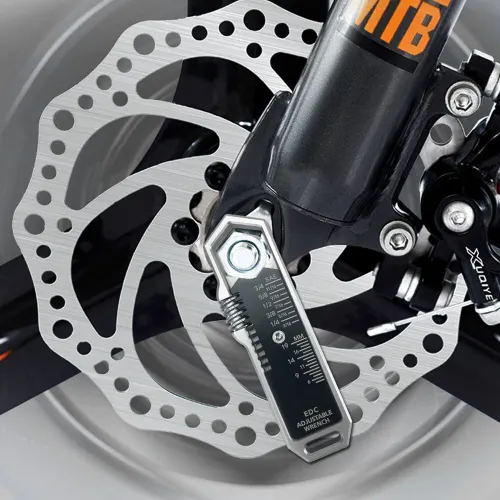 IPRee EDAdjustable Wrench 3/16 To 3/4 Inch 5 To 19mm Adjustable Wrench with Detachable Pocket Clip for Outdoor Maintenance