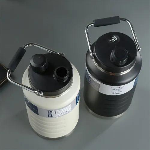 IPRee Insulated Ice Jug 2L Large Double Vacuum Ice Storage Jug With Handle Cool Drinking Bucket Lightweight Beverage Storage Container